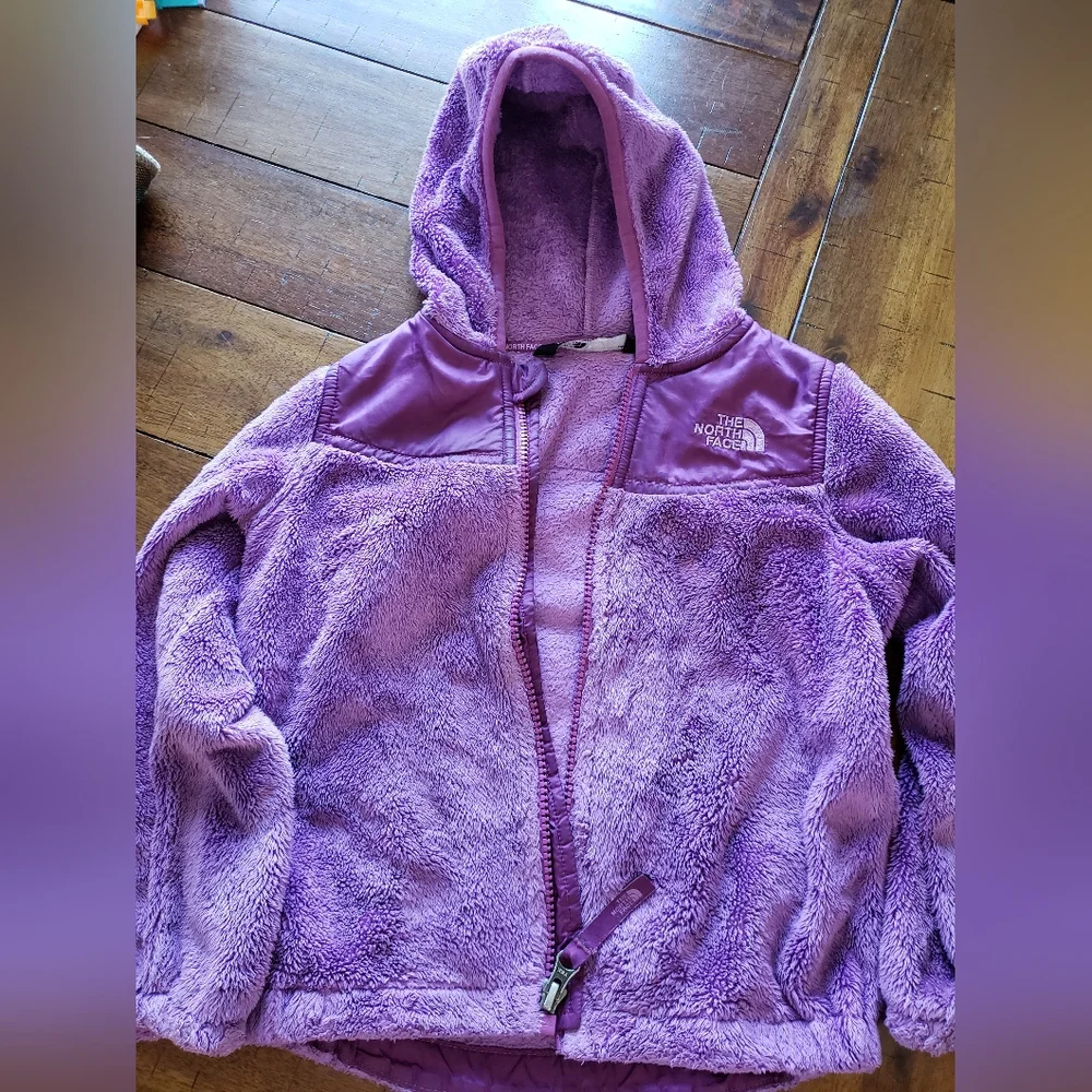 The North Face Kids Lavender Plush Hooded Puffer Jacket